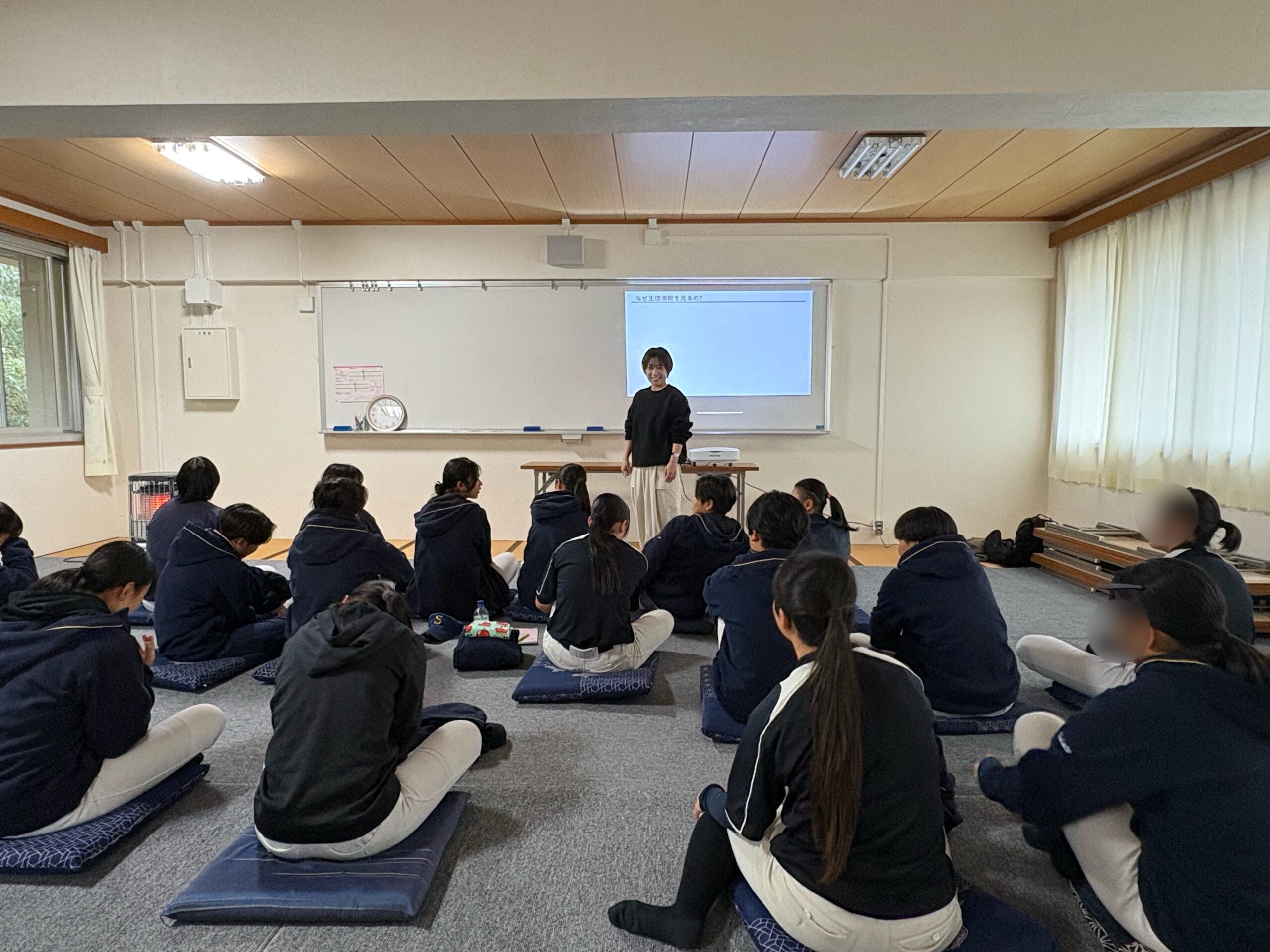 第1回『女子アスリートの健康支援』広島県立佐伯高等学校 女子硬式野球部